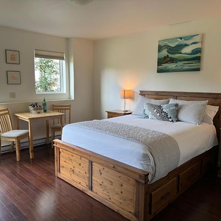 Liahona Guest House Ucluelet Luaran gambar